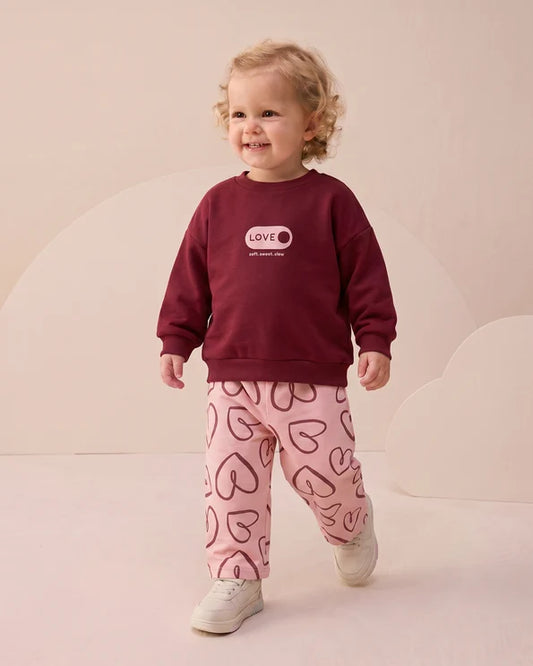 Girls LOVE Sweatshirt & Hearts Pant
